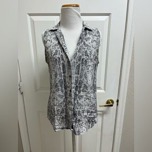 Equipment SILK Sleeveless Top Size XS